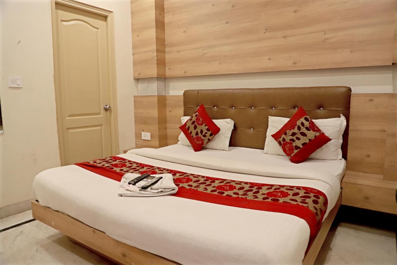 Hotel Klick International At "5 Min Walking " From New Delhi Railway Station Exterior foto