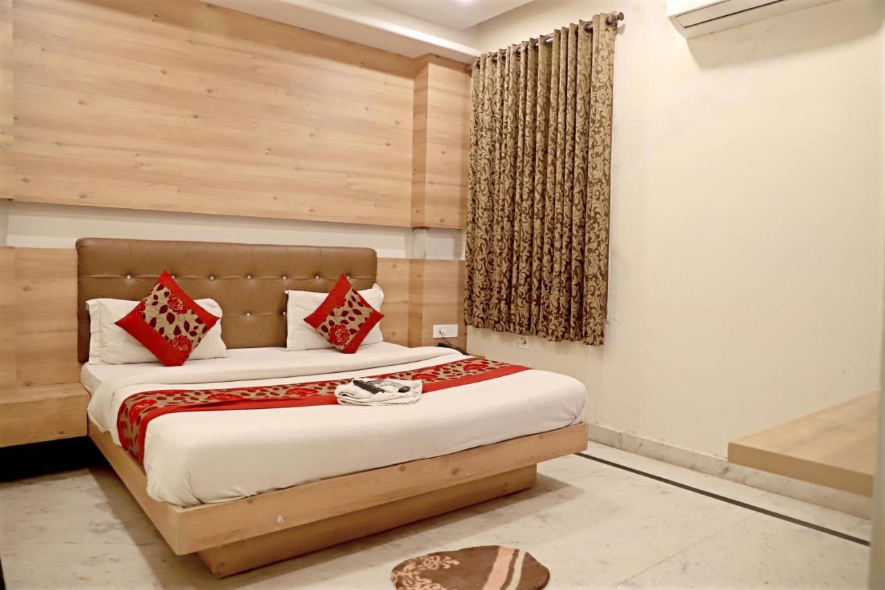 Hotel Klick International At "5 Min Walking " From New Delhi Railway Station Exterior foto