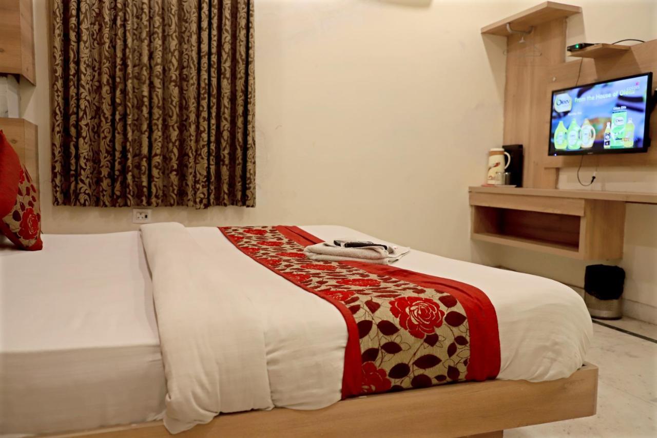 Hotel Klick International At "5 Min Walking " From New Delhi Railway Station Exterior foto